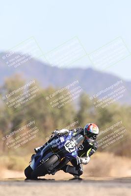 media/Nov-02-2025-CVMA (Sun) [[337aff29ab]]/Race 8-Formula Lightweight Twins Shootout/